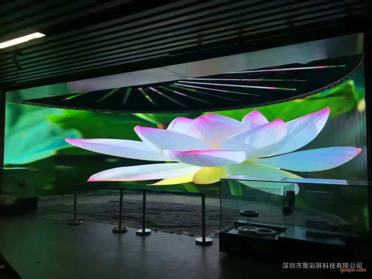 室外LED全彩显示屏每平米的价格是多少