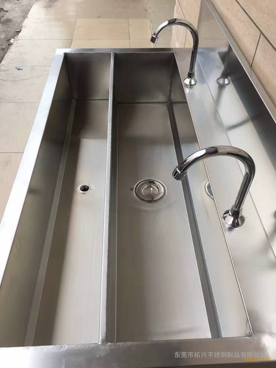 食品厂不锈钢洗手消毒池价格