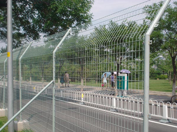 隔离栅 公路隔离栅 高速公路隔离栅