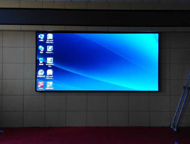 演播大厅超清LED全彩屏P2.5定制价格-超清LE