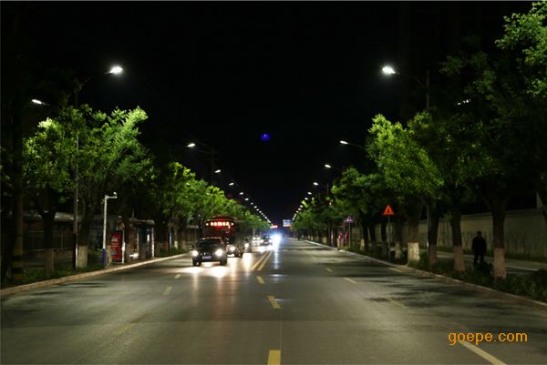 凯创光电改进路灯防盗措施,提供更安全的路灯