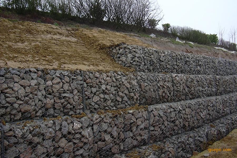 黑龙江水利建设河道护坡护岸护角铅丝石笼网箱免费提供样品