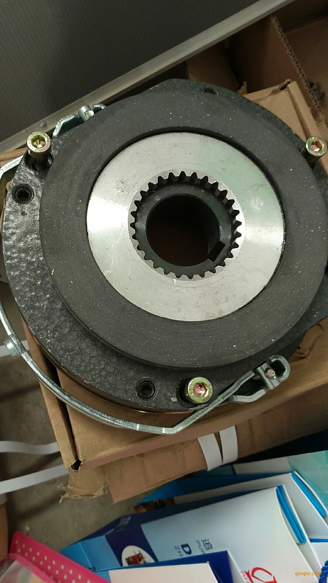 鑫聚成牌刹车闸ywz9-300/50块式制动器yt1-18zb/2