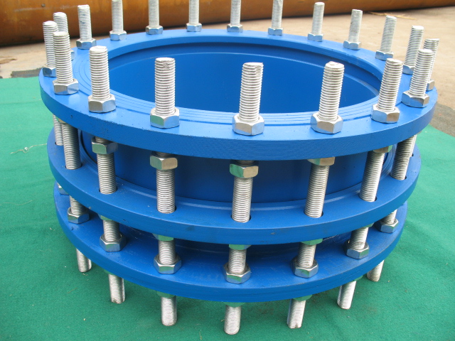 传力接头分类有:单发兰传力接头,双法兰松传力接头,可拆式双法兰传力